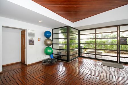 Apartamento à venda com 84m², 2 quartos e 2 vagasÁrea Comum - Academia