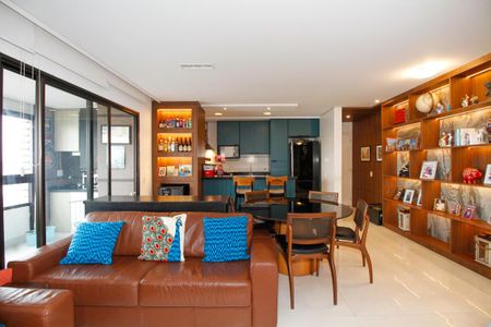 Apartamento à venda com 84m², 2 quartos e 2 vagasAmbientes Integrados (Sala de Estar, Jantar e Cozinha)