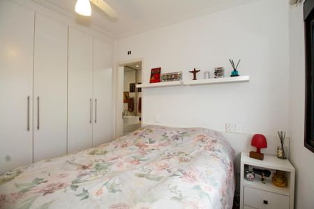 Apartamento à venda com 84m², 2 quartos e 2 vagasSuíte