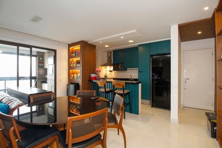 Apartamento à venda com 84m², 2 quartos e 2 vagasAmbientes Integrados (Sala de Estar, Jantar e Cozinha)