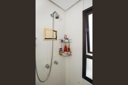 Apartamento à venda com 84m², 2 quartos e 2 vagasBanheiro da Suíte