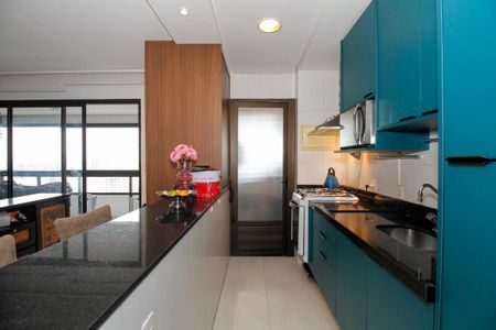 Apartamento à venda com 84m², 2 quartos e 2 vagasAmbientes Integrados (Sala de Estar, Jantar e Cozinha)