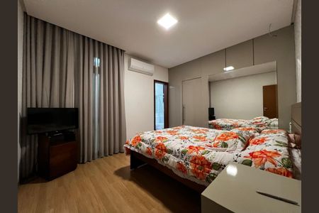 Casa para alugar com 306m², 3 quartos e 2 vagas Casa para alugar com 306m², 3 quartos e 2 vagasFoto 08
