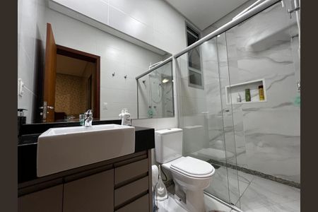 Foto 10 de casa para alugar com 3 quartos, 306m² em São Goncalo, Contagem