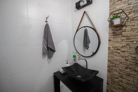 Apartamento para alugar com 44m², 2 quartos e 1 vaga Apartamento para alugar com 44m², 2 quartos e 1 vagaBANHEIRO