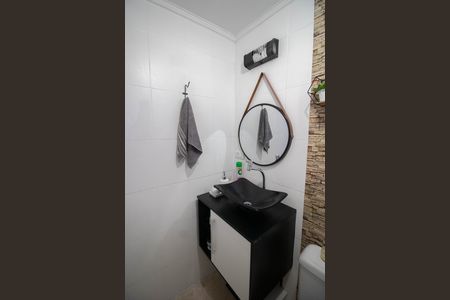 BANHEIRO de apartamento para alugar com 2 quartos, 44m² em Vila Amalia (zona Norte), São Paulo
