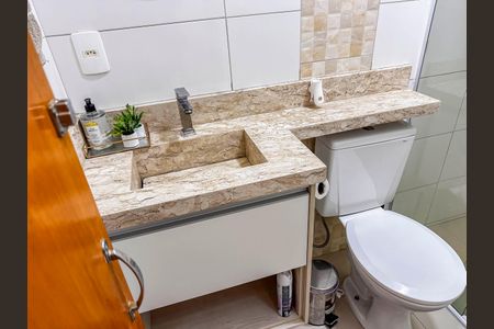 Apartamento à venda com 113m², 2 quartos e 2 vagasBanheiro 