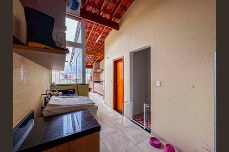 Apartamento à venda com 113m², 2 quartos e 2 vagasÁrea de Serviço