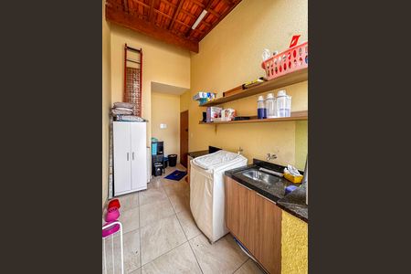 Apartamento à venda com 113m², 2 quartos e 2 vagasÁrea de Serviço