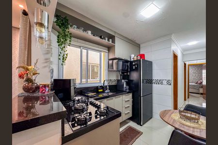 Apartamento à venda com 113m², 2 quartos e 2 vagasCozinha 