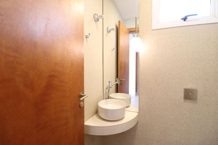 Apartamento para alugar com 122m², 3 quartos e 2 vagasLavabo