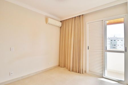Apartamento para alugar com 122m², 3 quartos e 2 vagasQuarto 3 - Suíte