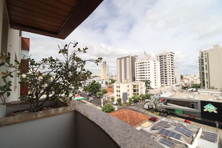 Apartamento para alugar com 122m², 3 quartos e 2 vagasSacada da Sala