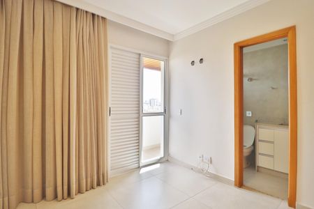 Apartamento para alugar com 122m², 3 quartos e 2 vagasQuarto 3 - Suíte