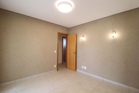 Apartamento para alugar com 122m², 3 quartos e 2 vagasSala