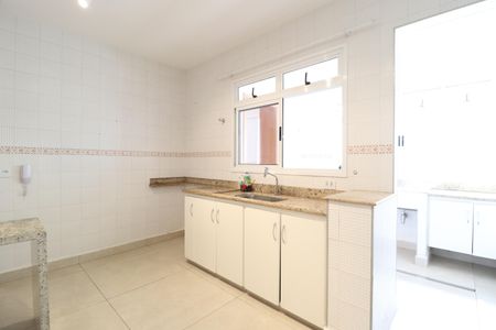 Apartamento para alugar com 122m², 3 quartos e 2 vagasCozinha