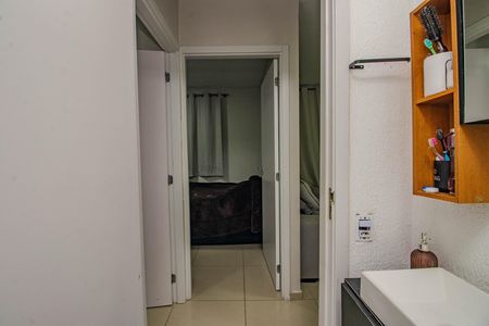 Apartamento à venda com 48m², 2 quartos e 1 vaga Apartamento à venda com 48m², 2 quartos e 1 vagaBanheiro