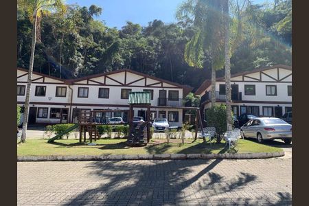 Apartamento para alugar com 60m², 2 quartos e 1 vaga