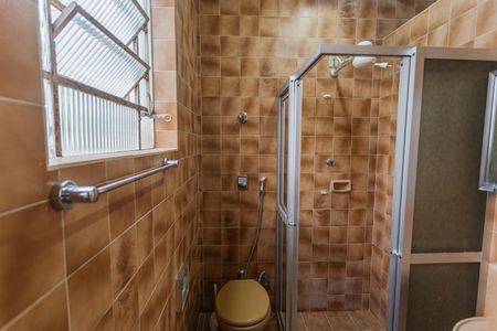 Apartamento à venda com 90m², 3 quartos e 1 vaga Apartamento à venda com 90m², 3 quartos e 1 vagaBanheiro da Suíte
