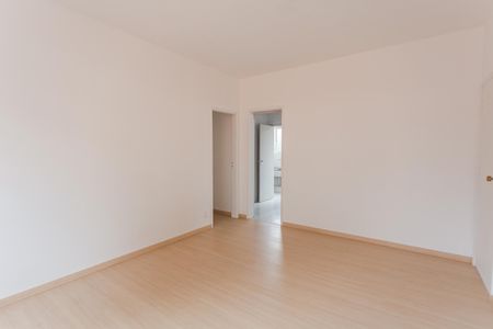 Apartamento à venda com 90m², 3 quartos e 1 vaga Apartamento à venda com 90m², 3 quartos e 1 vagaSala