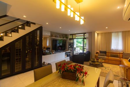Apartamento à venda com 2 quartos, 215m² em Maceio, Niterói