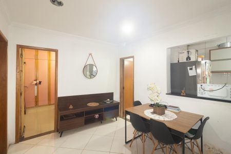 Sala de casa para alugar com 3 quartos, 64m² em Santa Cruz, Rio de Janeiro