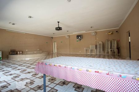 Apartamento para alugar com 60m², 3 quartos e 1 vagaÁrea Comum 