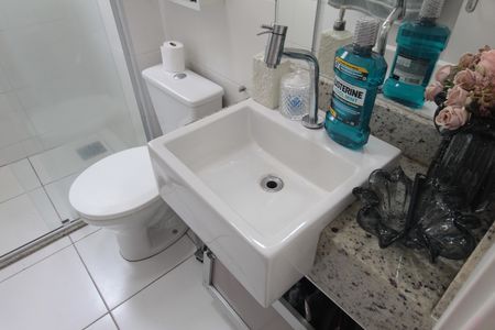 Apartamento para alugar com 55m², 2 quartos e sem vagaBanheiro da Suite
