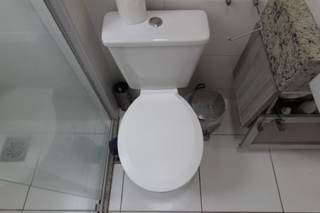 Apartamento para alugar com 55m², 2 quartos e sem vagaBanheiro da Suite