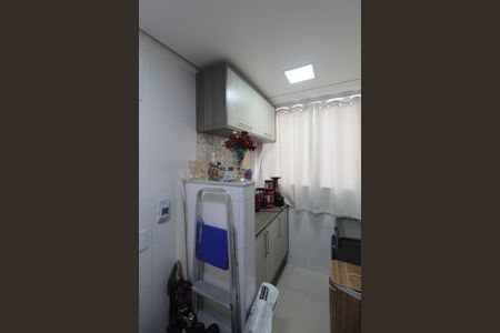 Apartamento para alugar com 55m², 2 quartos e sem vagaCozinha e Área de Serviço