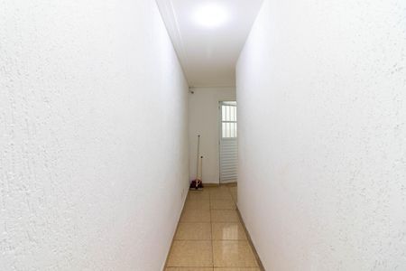 Apartamento para alugar com 42m², 1 quarto e sem vaga Apartamento para alugar com 42m², 1 quarto e sem vagaCorredor de Entrada