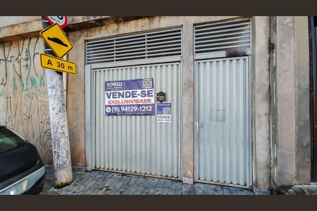 Casa à venda com 161m², 3 quartos e 1 vagaFachada