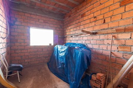Casa à venda com 161m², 3 quartos e 1 vagaSuíte