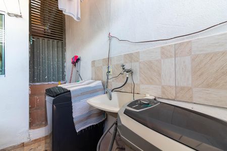 Casa à venda com 161m², 3 quartos e 1 vagaÁrea de Serviço e Garagem