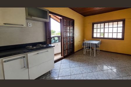 Cozinha de casa para alugar com 3 quartos, 89m² em Vila Vista Alegre, Cachoeirinha