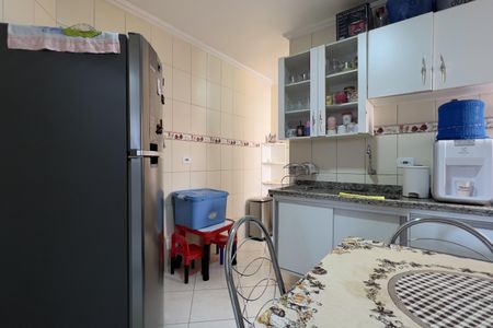 Apartamento à venda com 66m², 2 quartos e 1 vaga Apartamento à venda com 66m², 2 quartos e 1 vagaCozinha e Área de Serviço
