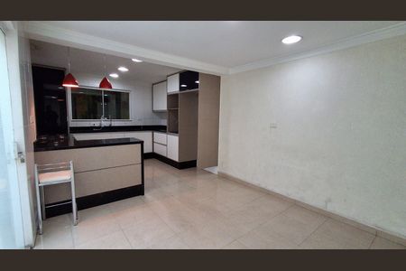 Casa para alugar com 247m², 3 quartos e 2 vagas Casa para alugar com 247m², 3 quartos e 2 vagasCopa