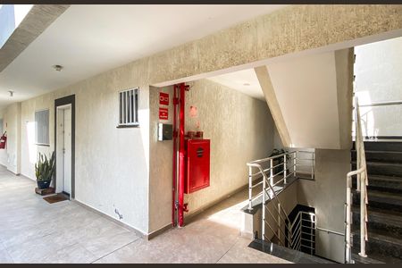 Apartamento para alugar com 64m², 2 quartos e 1 vagaÁrea comum