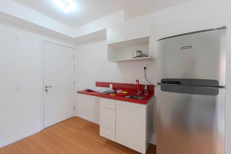 Studio para alugar com 27m², 1 quarto e sem vaga Studio para alugar com 27m², 1 quarto e sem vagaCozinha
