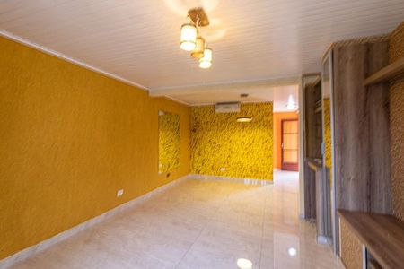 Sala  de casa para alugar com 3 quartos, 390m² em Centro, Pinhais