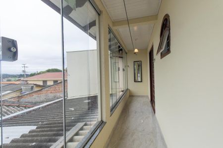 Casa para alugar com 390m², 3 quartos e 3 vagas Casa para alugar com 390m², 3 quartos e 3 vagasVaranda