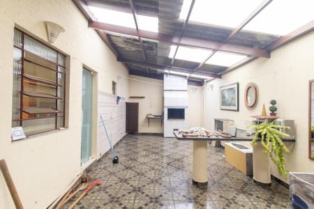 Casa para alugar com 390m², 3 quartos e 3 vagas Casa para alugar com 390m², 3 quartos e 3 vagasÁrea comum - Churrasqueira