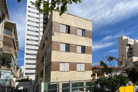 Apartamento à venda com 50m², 2 quartos e 1 vaga Apartamento à venda com 50m², 2 quartos e 1 vagaFachada