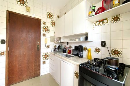Apartamento à venda com 50m², 2 quartos e 1 vaga Apartamento à venda com 50m², 2 quartos e 1 vagaCozinha