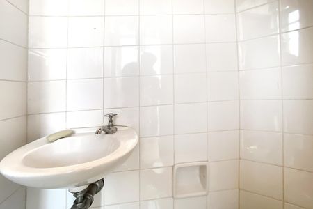 Apartamento à venda com 50m², 2 quartos e 1 vaga Apartamento à venda com 50m², 2 quartos e 1 vagaBanheiro de serviço