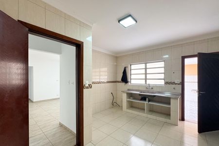 Casa para alugar com 307m², 5 quartos e 6 vagas Casa para alugar com 307m², 5 quartos e 6 vagasCozinha