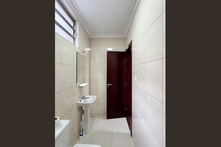 Casa para alugar com 307m², 5 quartos e 6 vagas Casa para alugar com 307m², 5 quartos e 6 vagasBanheiro - Suíte 1