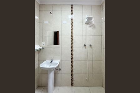 Casa para alugar com 307m², 5 quartos e 6 vagas Casa para alugar com 307m², 5 quartos e 6 vagasBanheiro Social