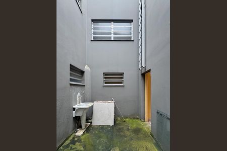 Casa para alugar com 307m², 5 quartos e 6 vagas Casa para alugar com 307m², 5 quartos e 6 vagasÁrea de Serviço