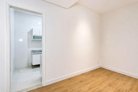 Apartamento para alugar com 64m², 2 quartos e sem vaga